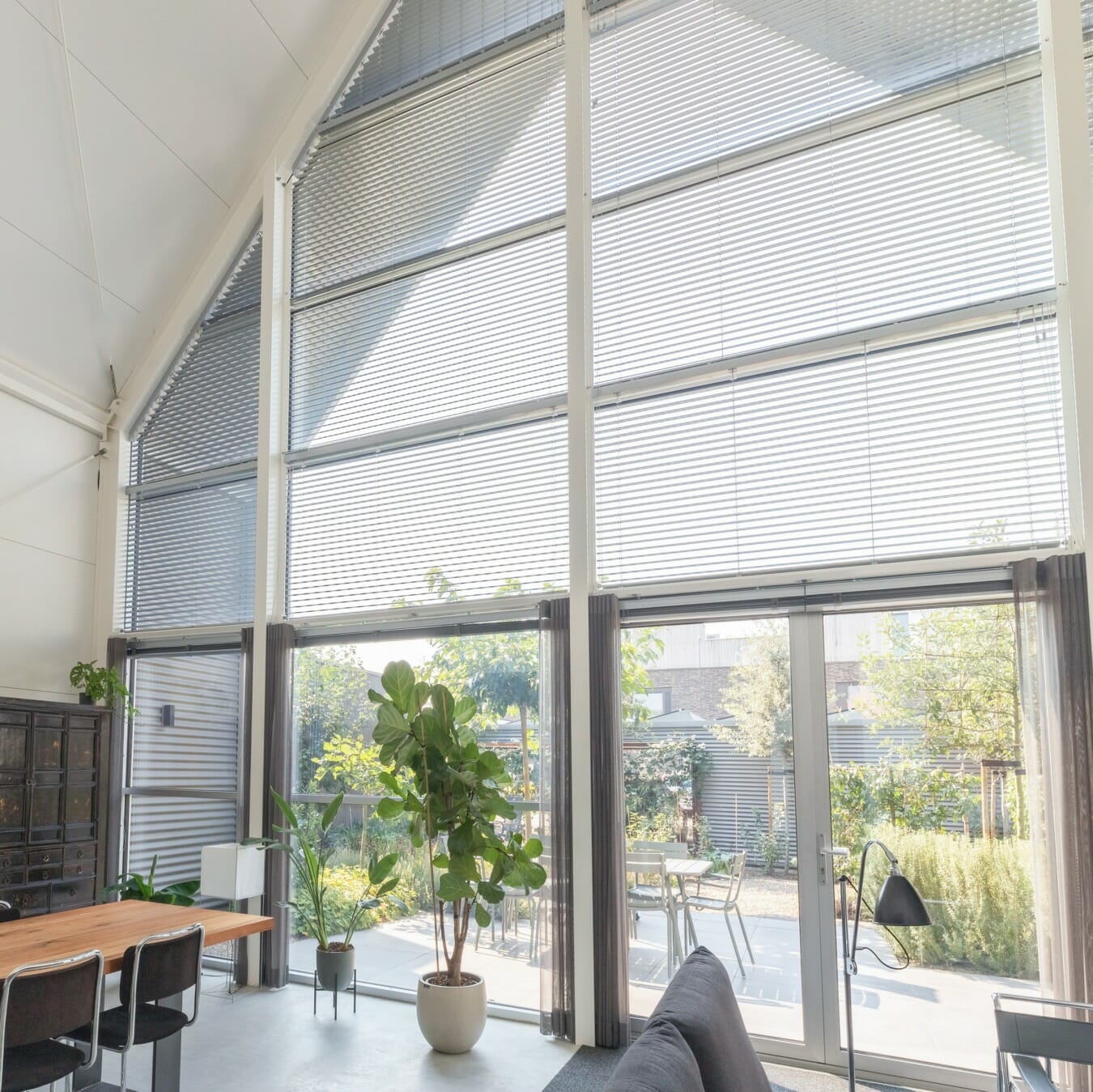 Aluminium jaloezieën trapezium raam