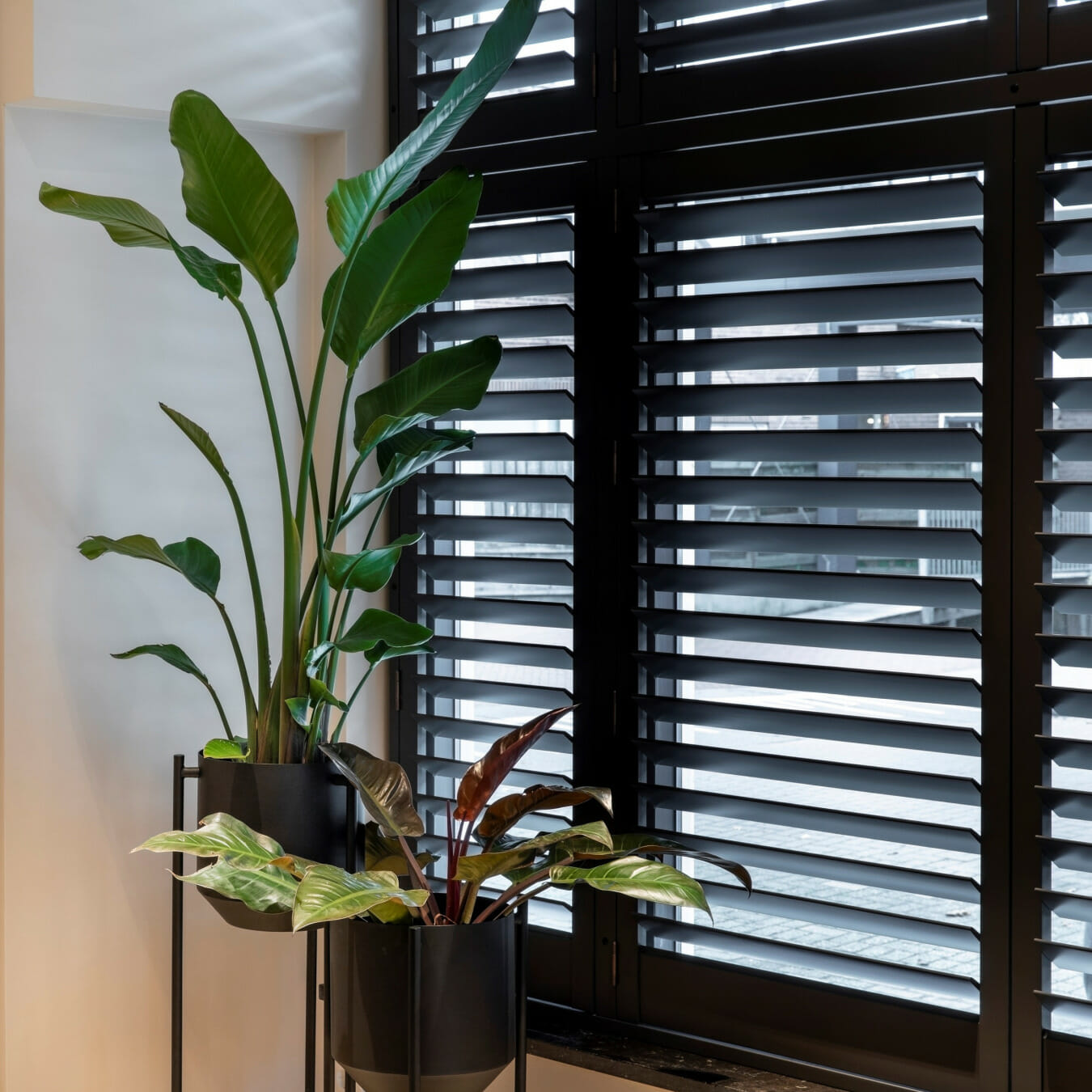 Zonnelux shutters getoogde bovenregel