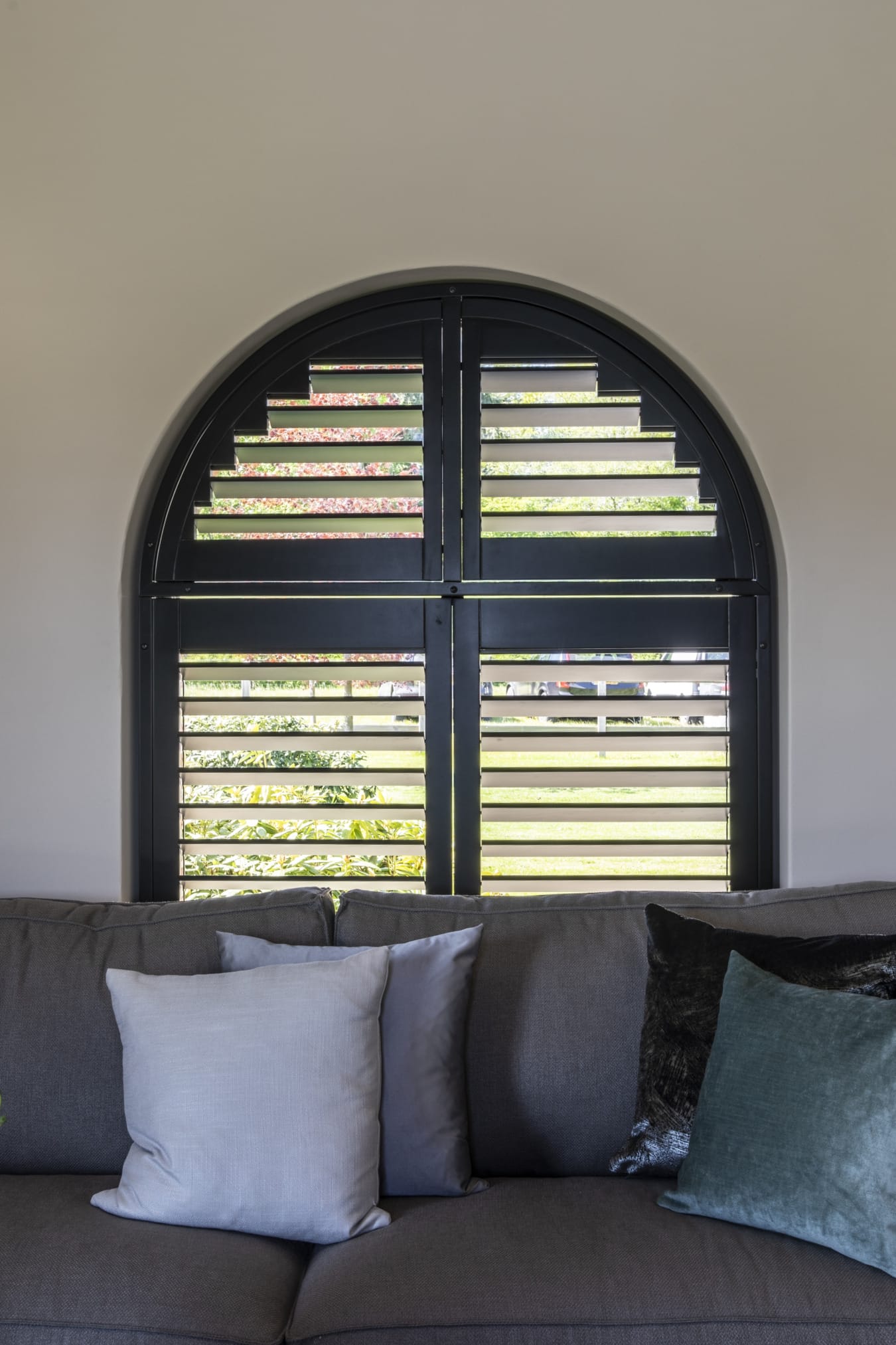 Piet Boon by Zonnelux shutters voor boogramen